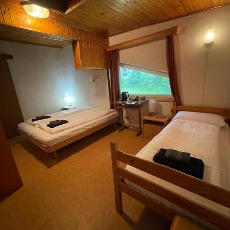 Picchio Rosso - Stanza Privata Con Bagno In Val Di Fassa Otel Pera Dış mekan fotoğraf